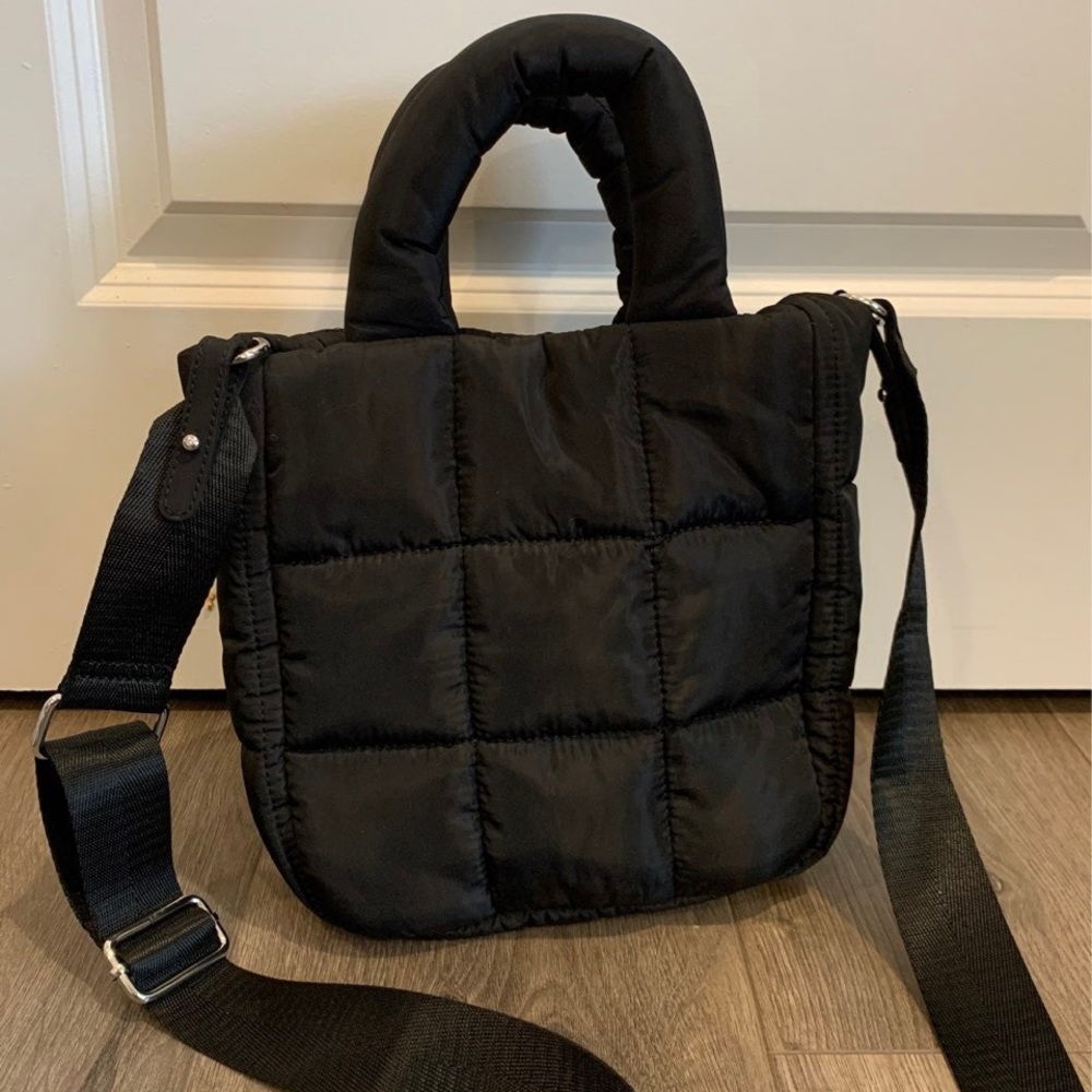 Quilted Crossbody Puffer Bag